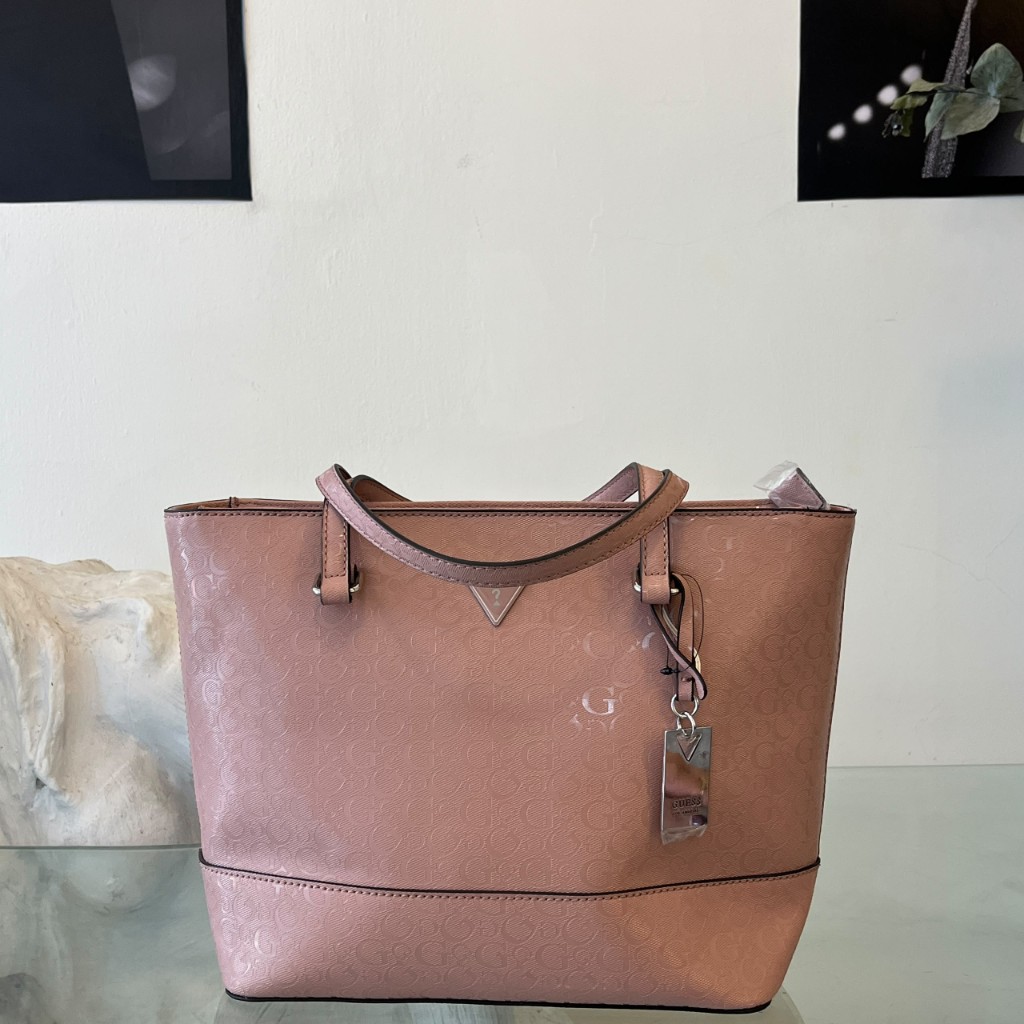 Cartera guess rosa satinado