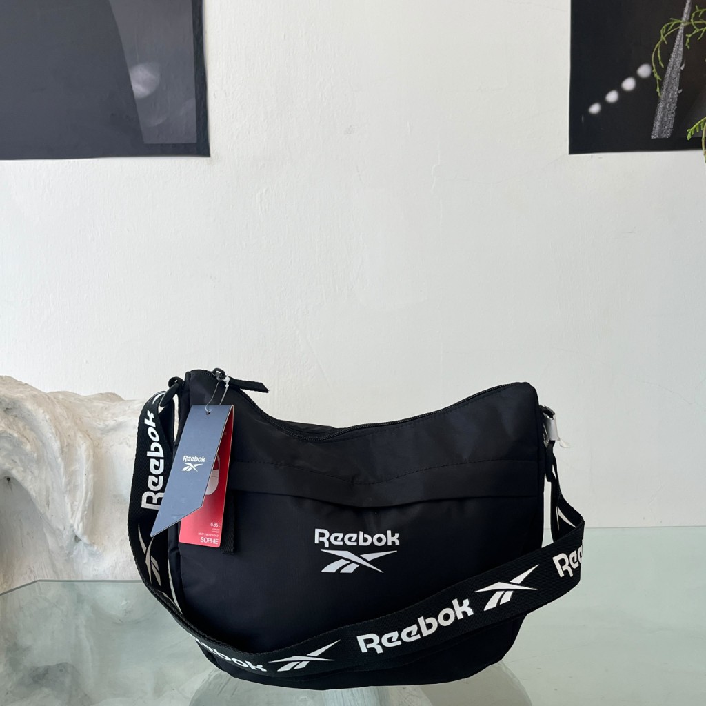 Bandolero deportivo Reebok negro