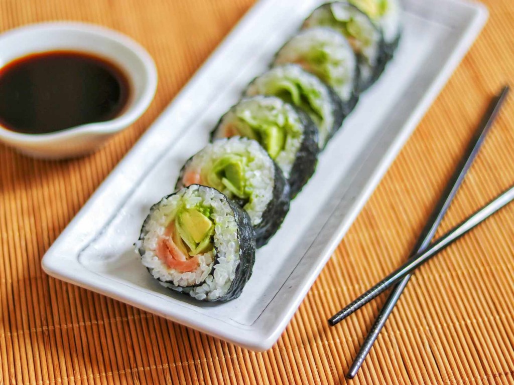 Sushi de salmon
