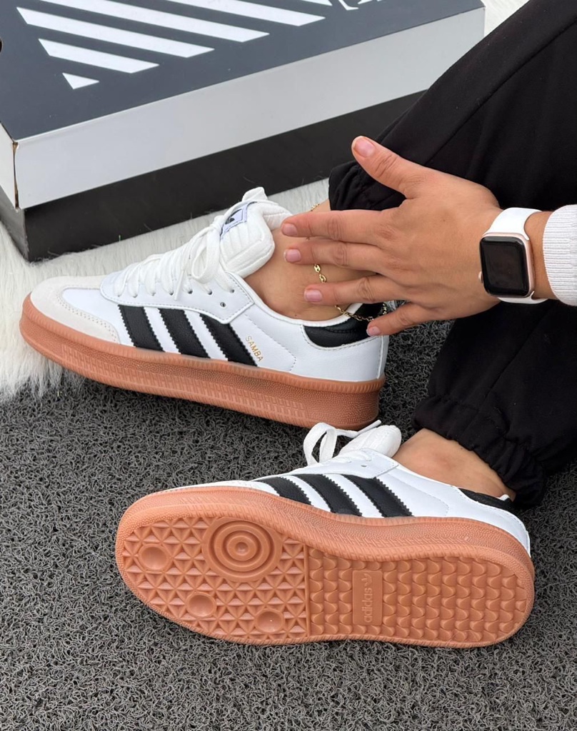 _*ADIDAS SAMBA*