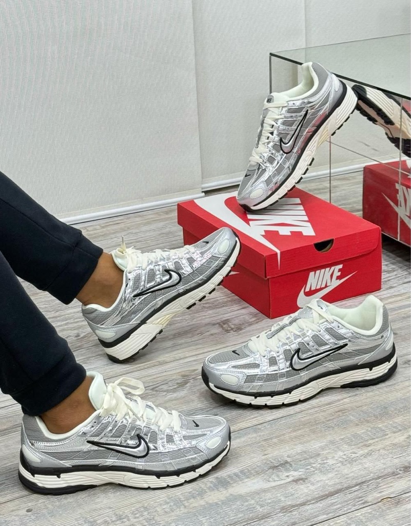 _*NIKE P6000*_