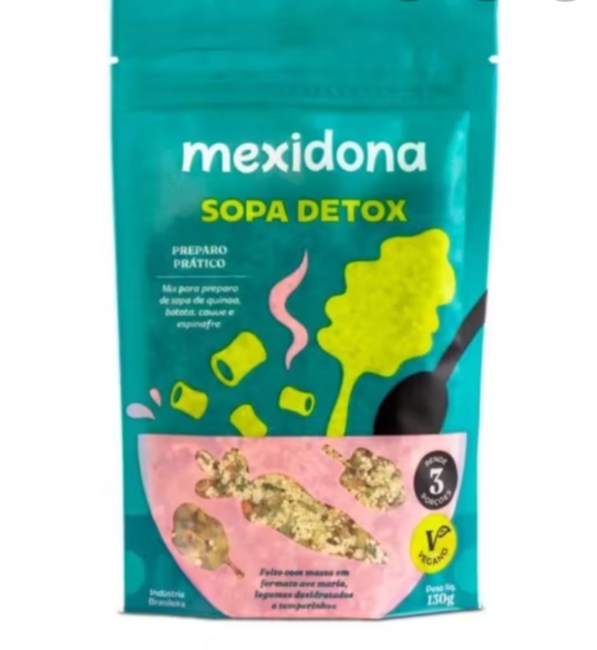 Sopa Detox ( espinafre/couve/cenoura/quinoa/macarrão)