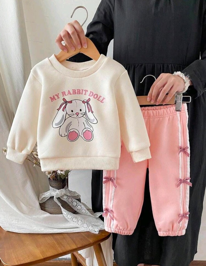 Conjunto infantil conejito rosa