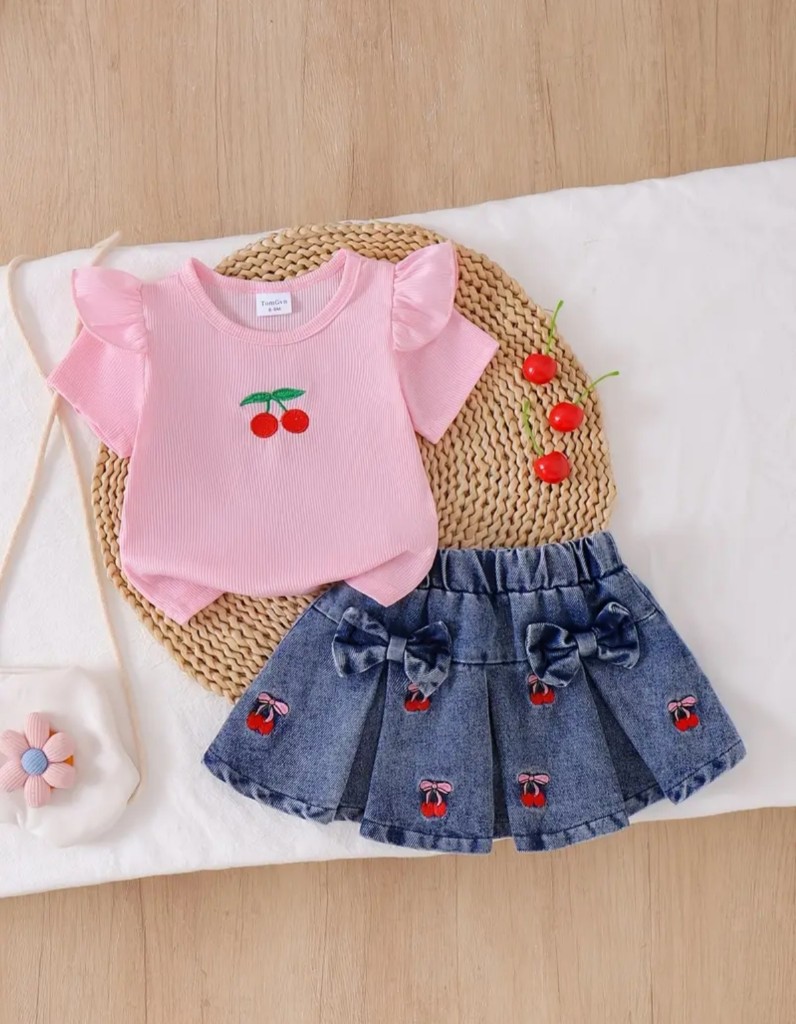 Conjunto falda rosa cereza