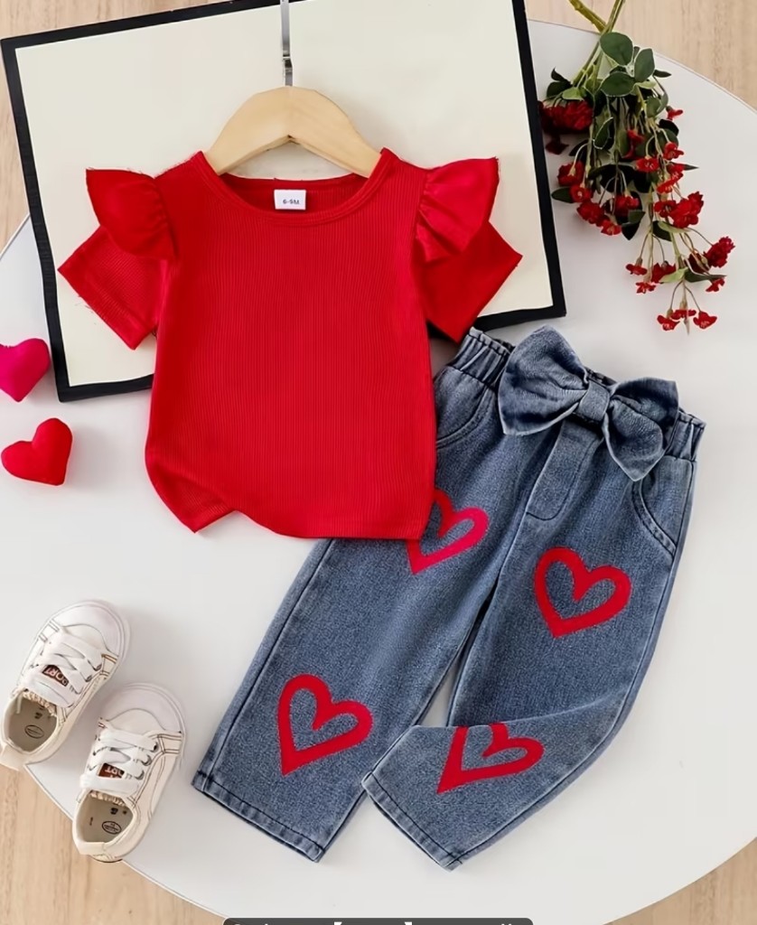 Conjunto rojo corazones