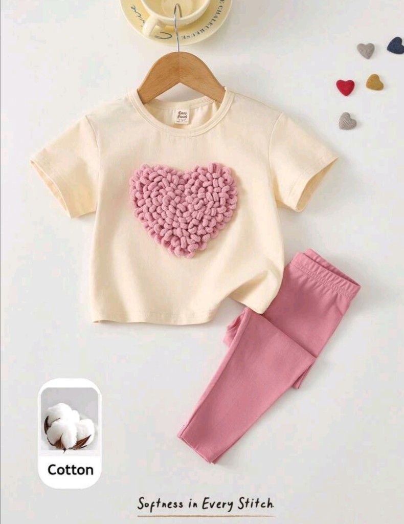 conjunto algodon crema y rosa corazon