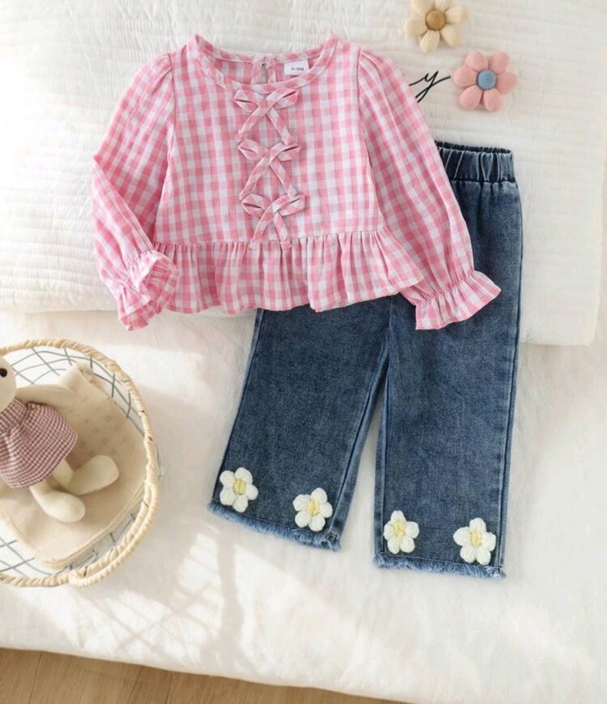 Conjunto rosa cuadros y jean