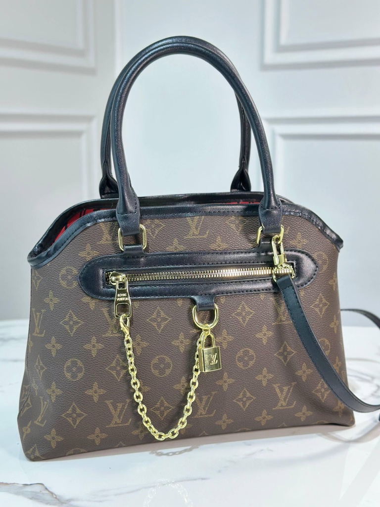 CARTERA LOUIS VUITTON negro
