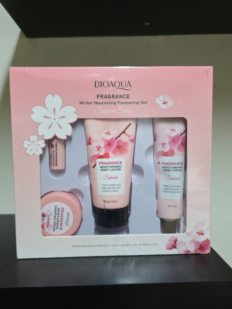 BIOAQUA Sakura set