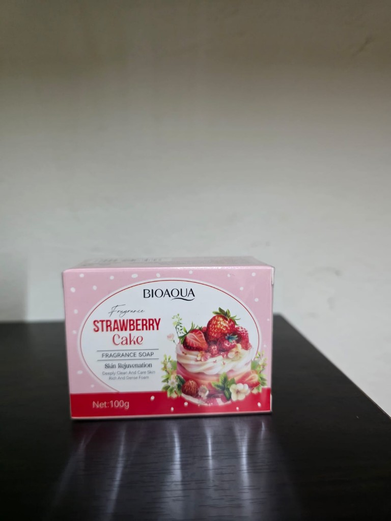 BIOAQUA Strawberry Cake jabón