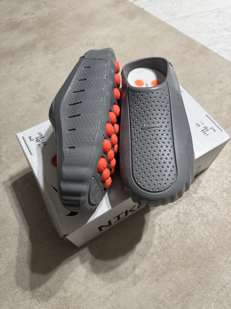 Nike mind 001