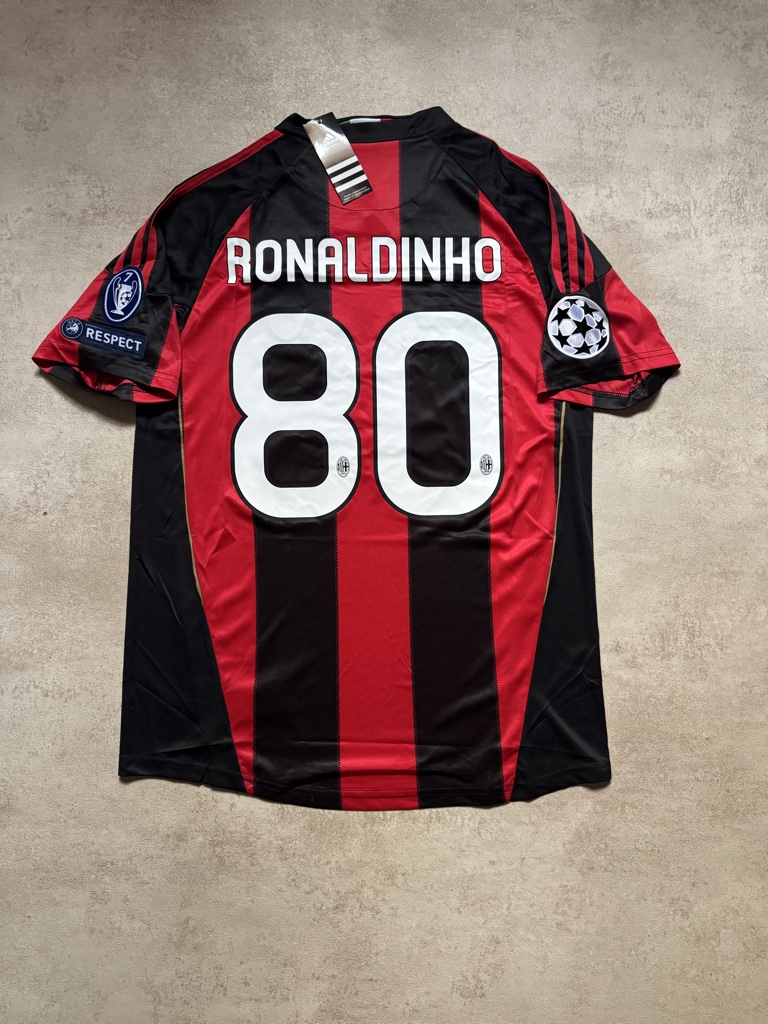 AC Milán titular Ronaldinho