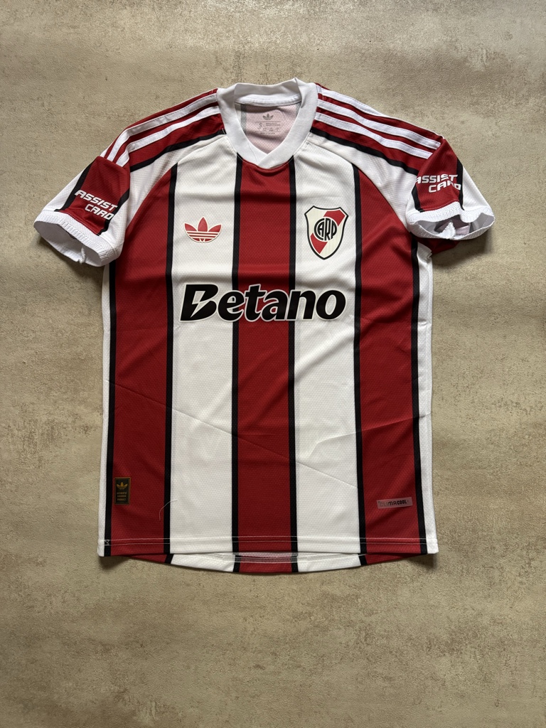 River tricolor