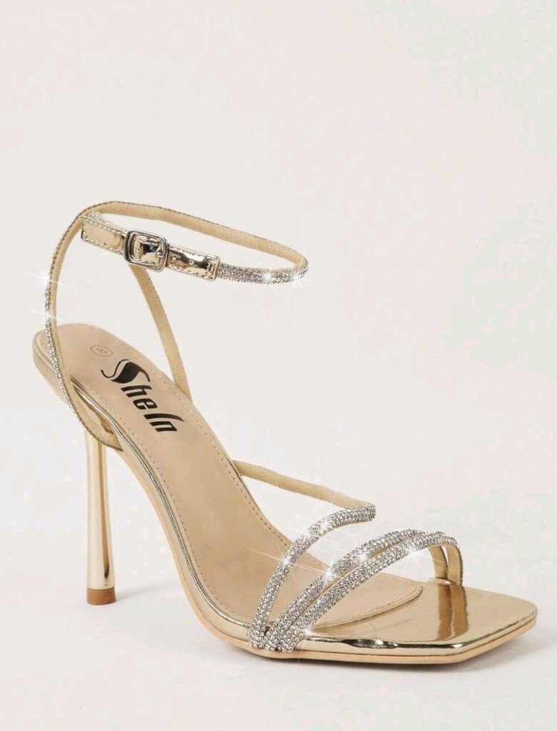 Sandalias doradas brillantes tacón delgado