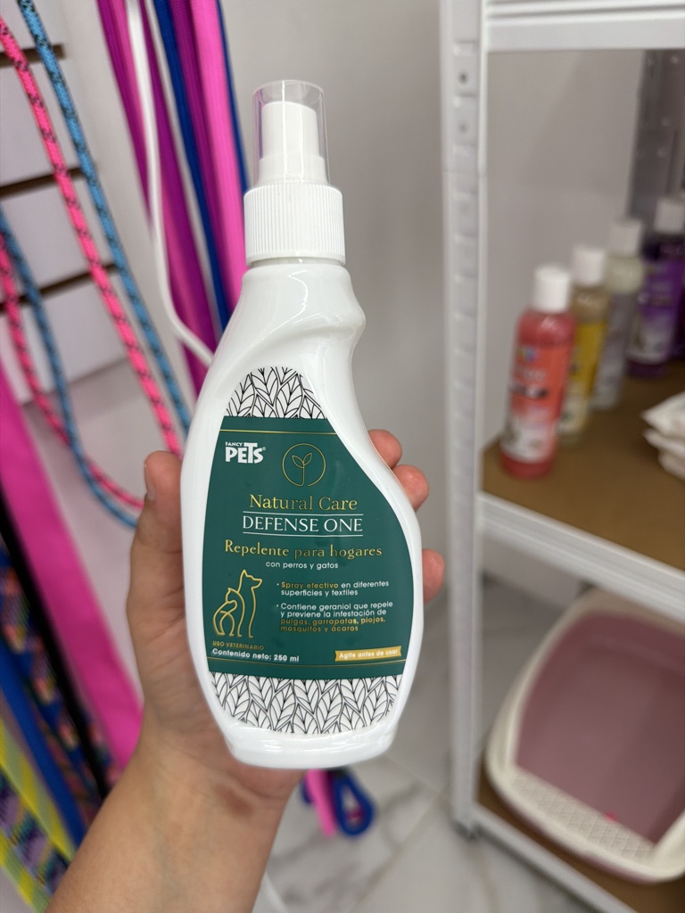Fancy Pets Defense One repelente para hogares 250ml