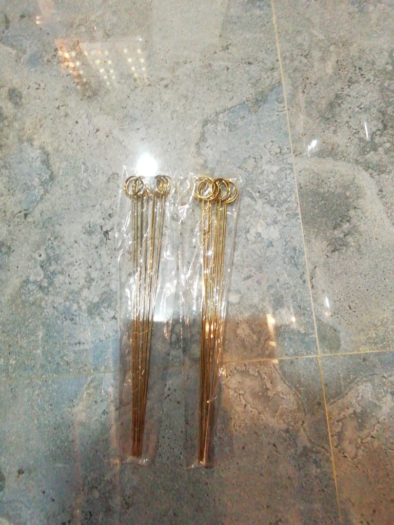 898-Palitos dorados