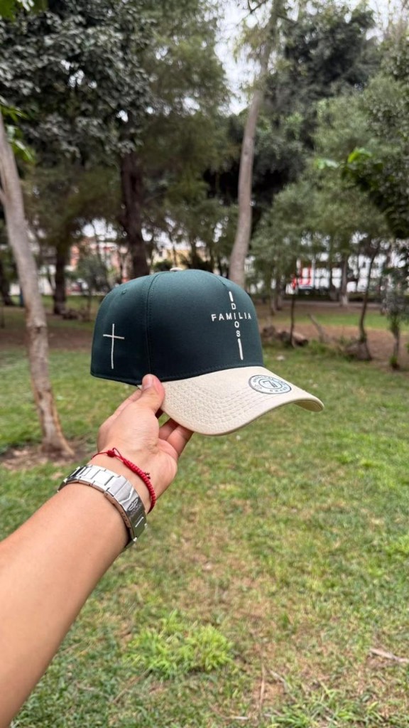 Gorra verde/beige familia