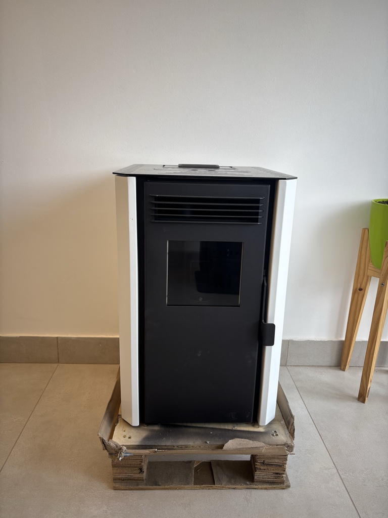 Estufa a pellet Neupell 50mts2
