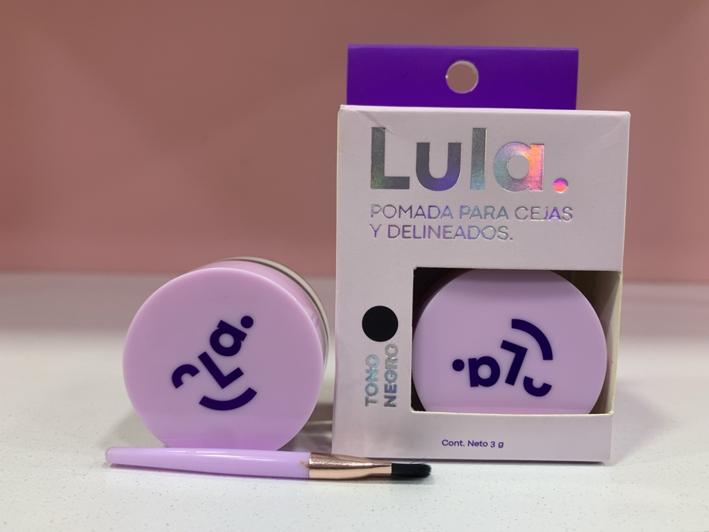 Lula pomada cejas tono negro