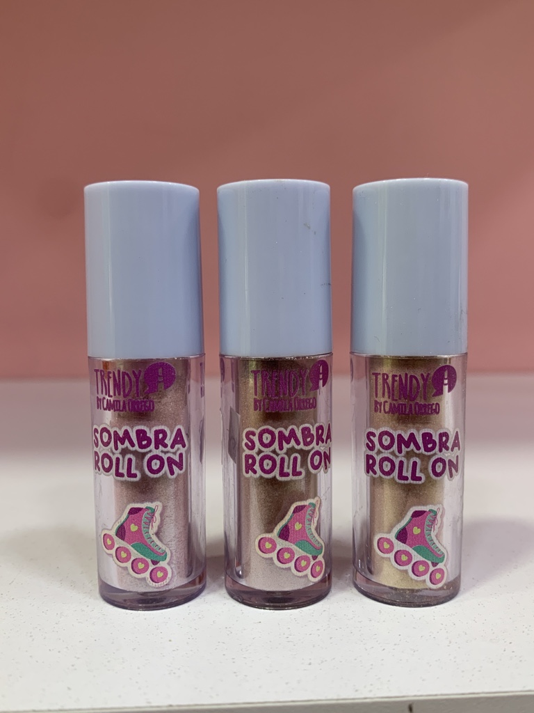 Trendy sombra roll on