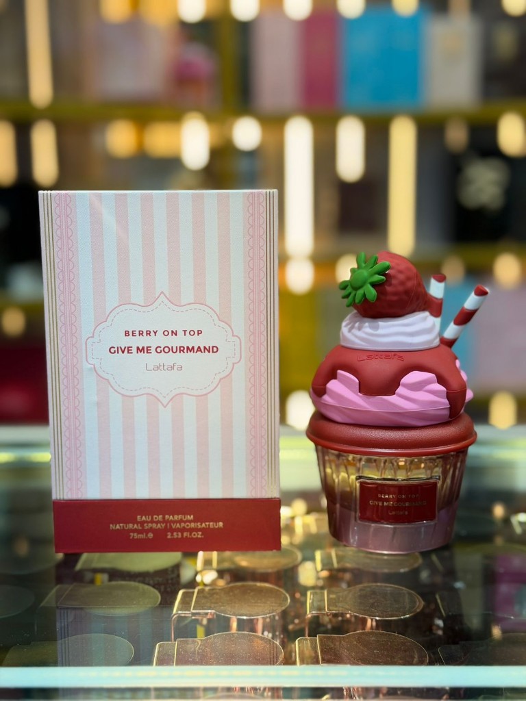 BERRY ON TOP