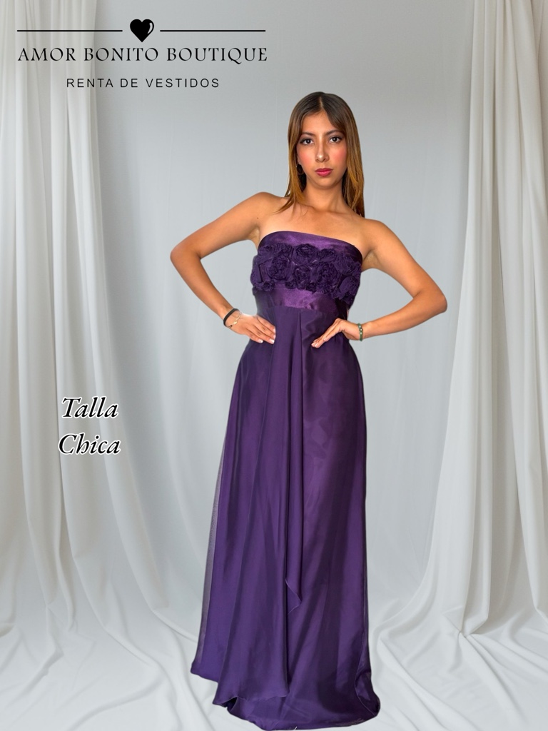 Vestido uva rosetones