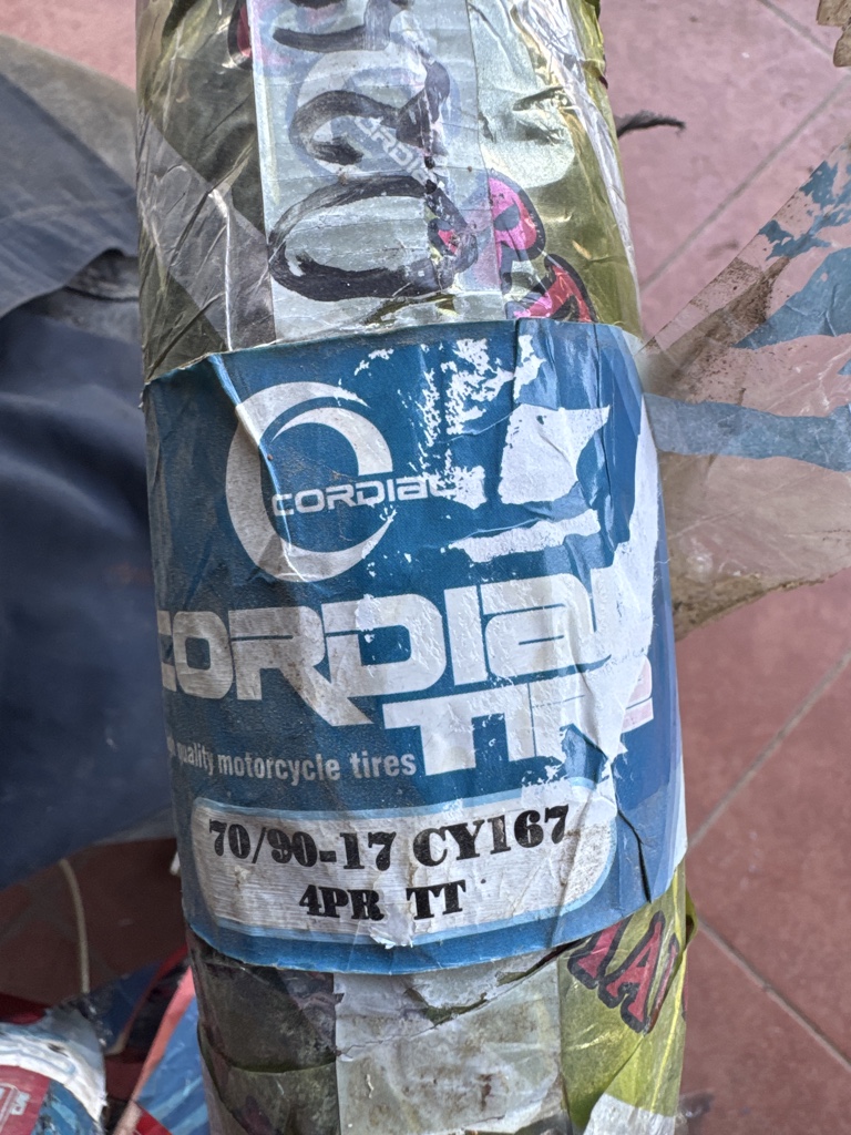Cordial llanta moto 70/90-17