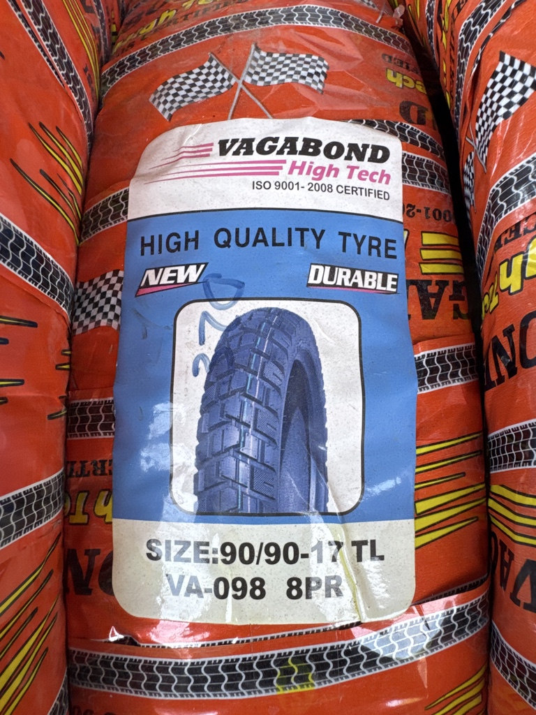 Vagabond llanta negra 90/90-17