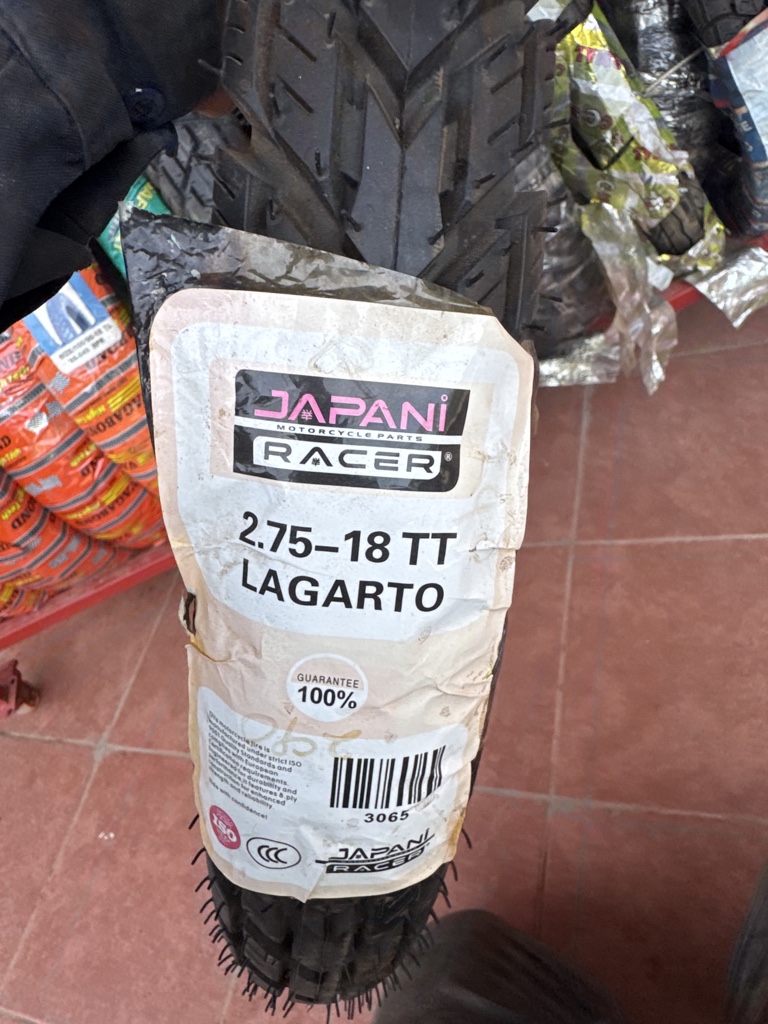 JAPANI Racer llanta 2.75-18 TT