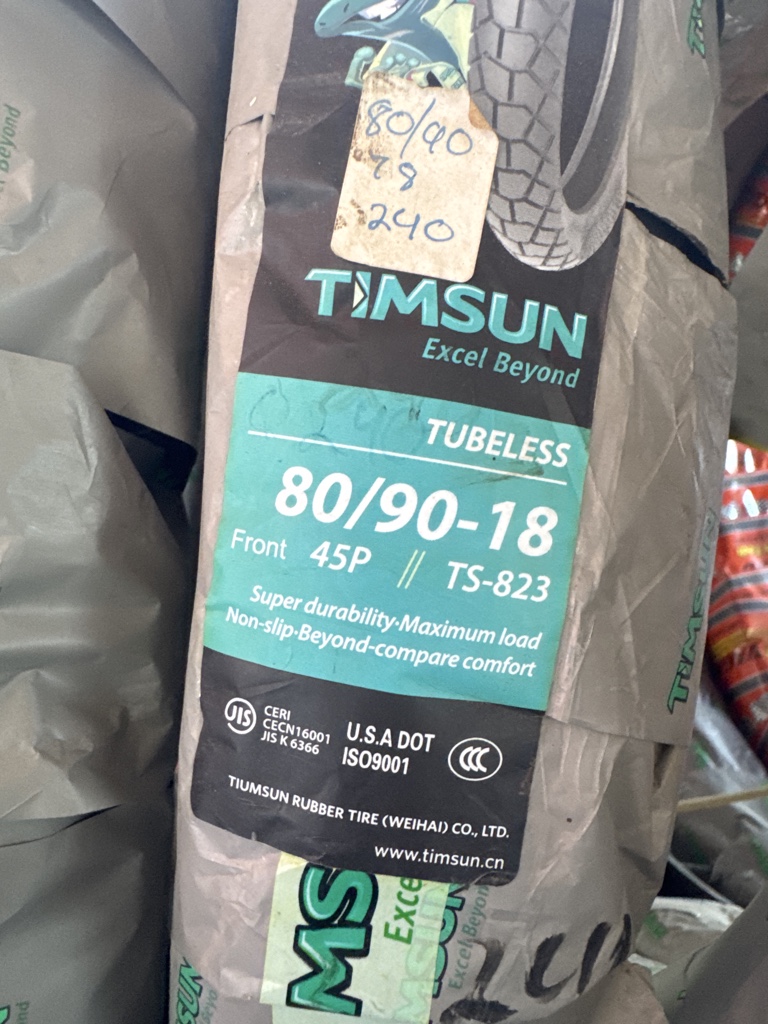 TIMSUN 80/90-18 llanta negra
