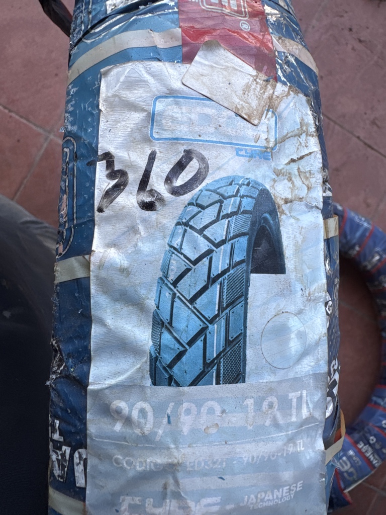 Neumático 90/90-19