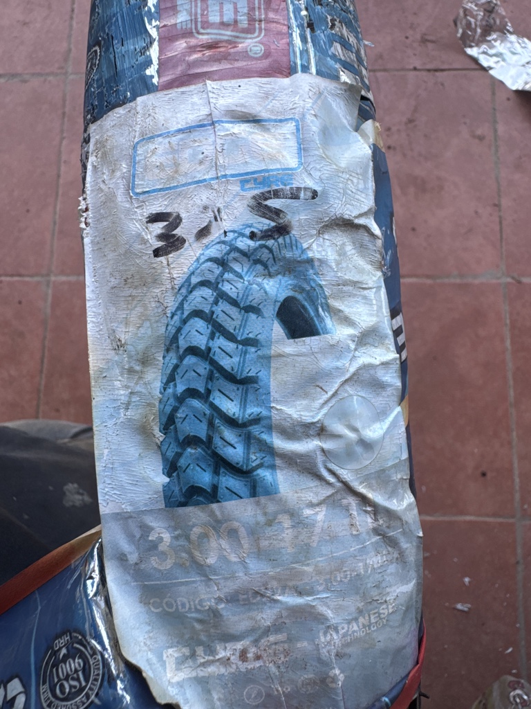 Llanta 3.00-17