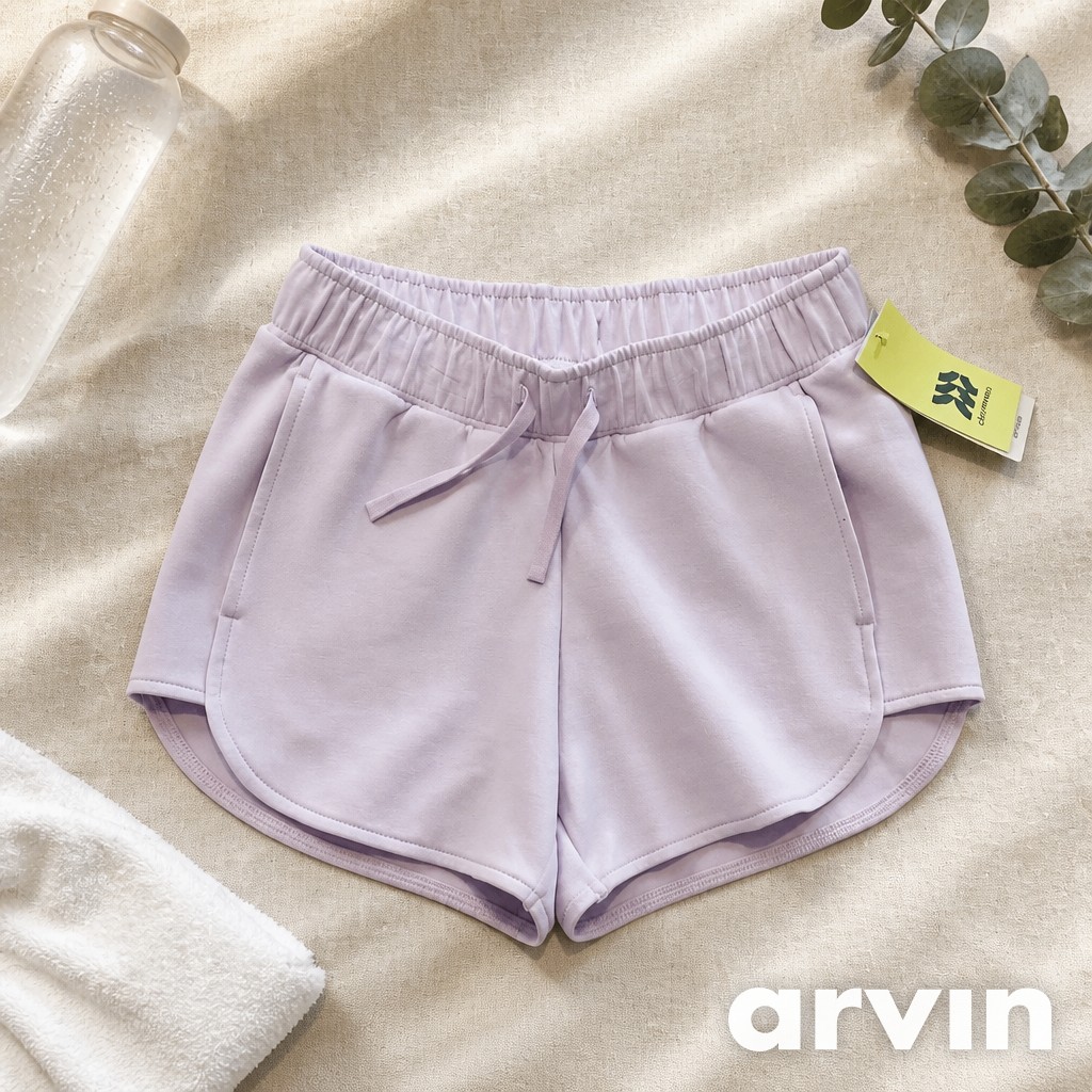 Short lila