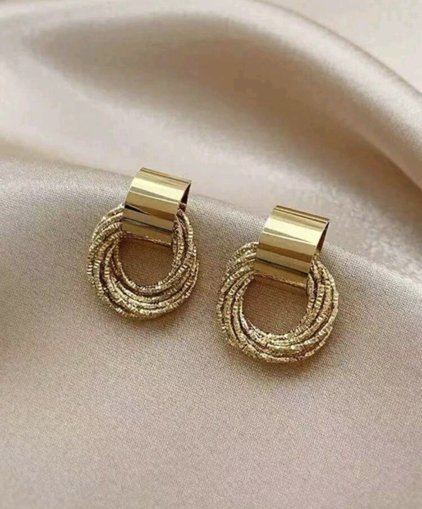Aros dorados texturados