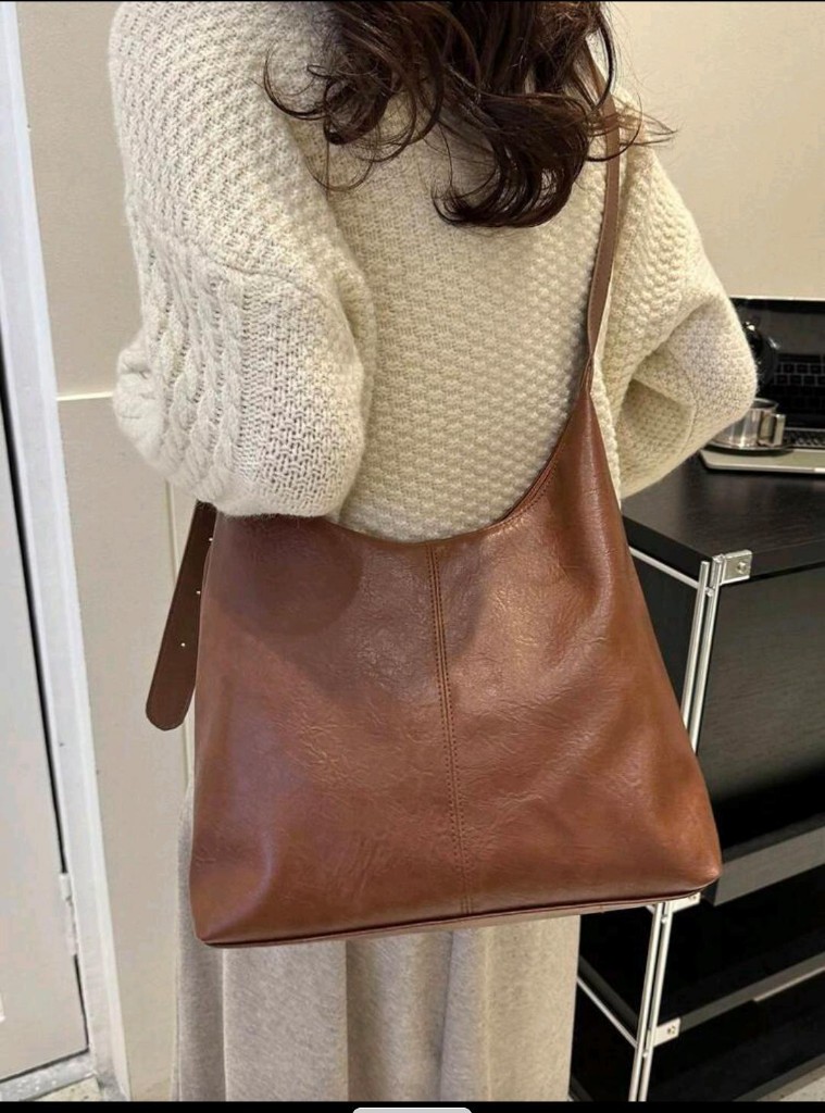 Cartera marrón suela