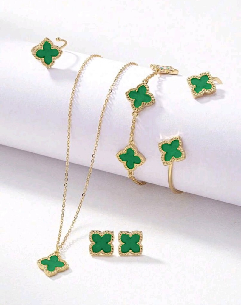 Juego clover verde dorado