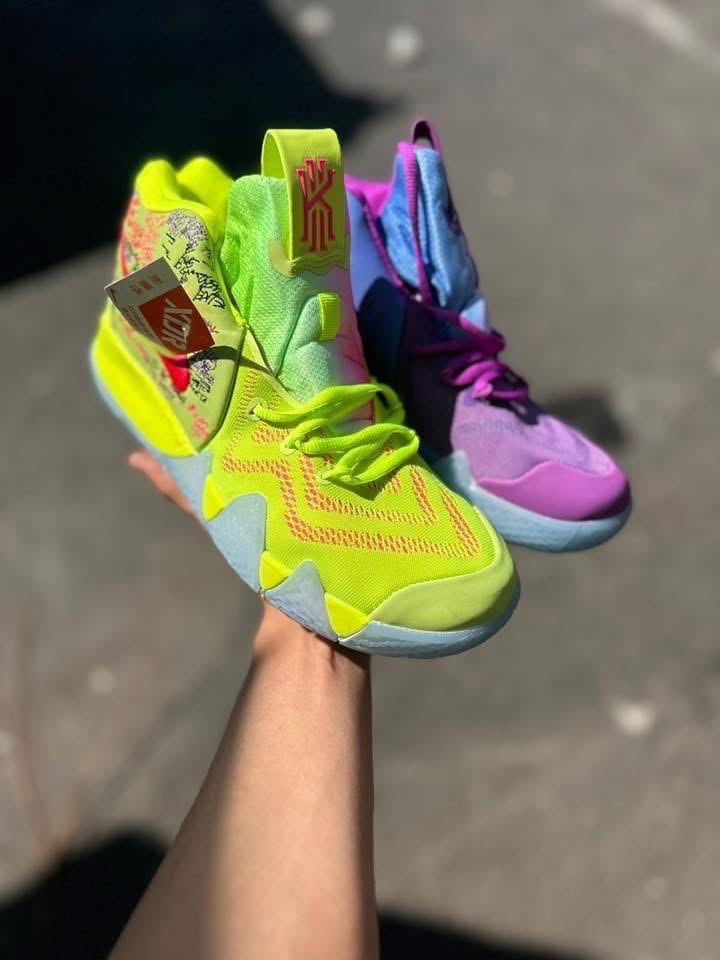 Nike Kyrie bicolor