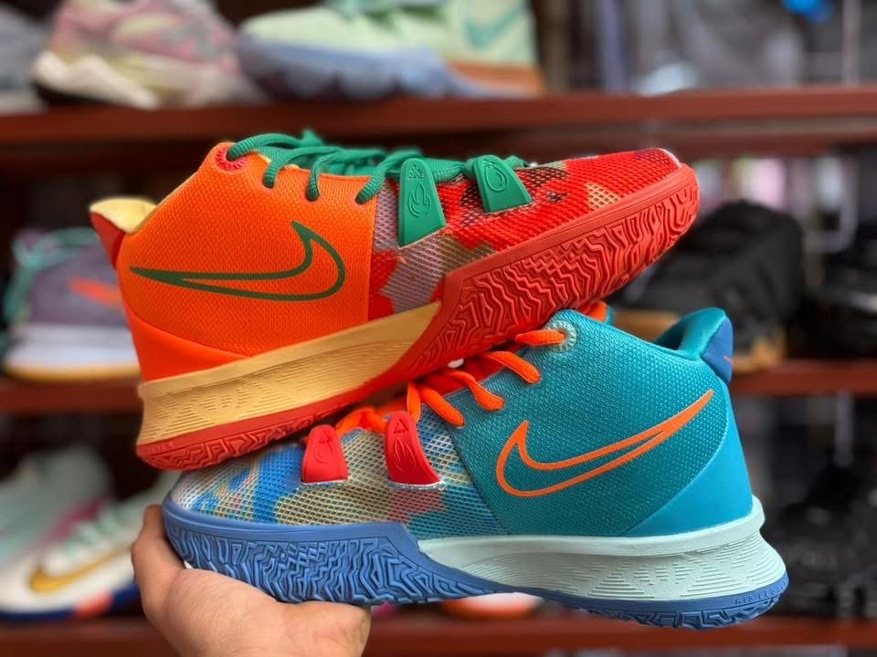 Nike Kyrie mar y fuego