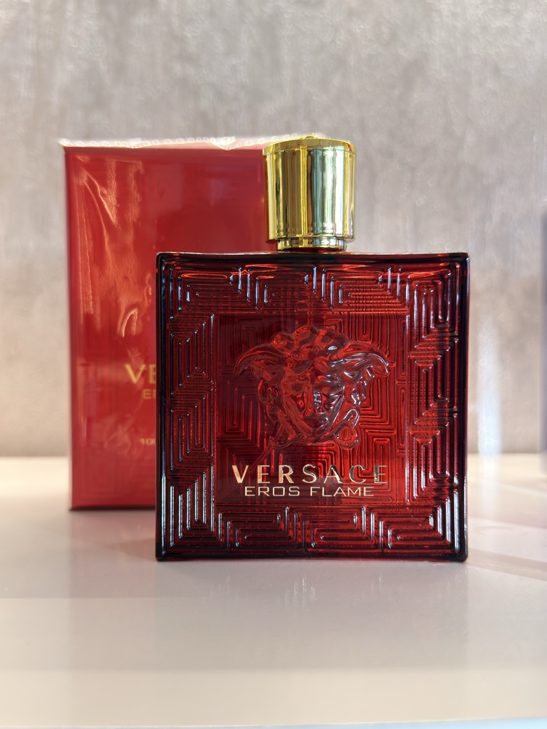 Versace Eros Flame rojo