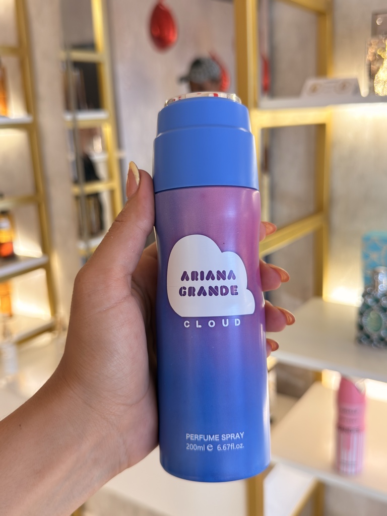 Ariana Grande Cloud perfume spray