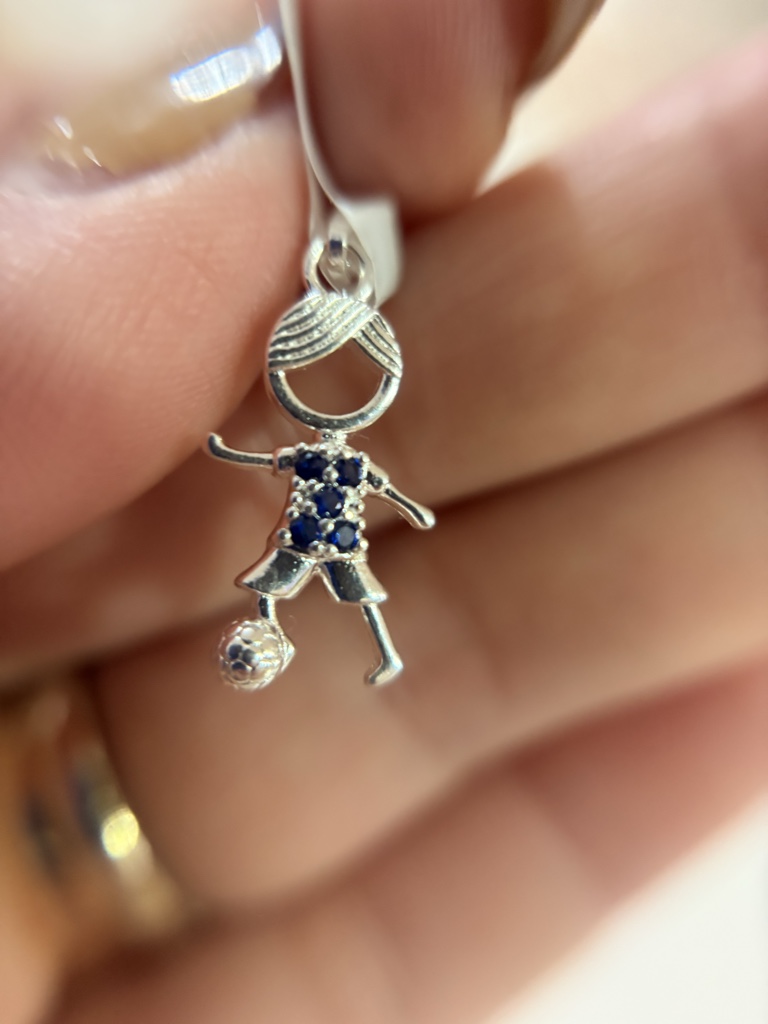 Colgante niño azul