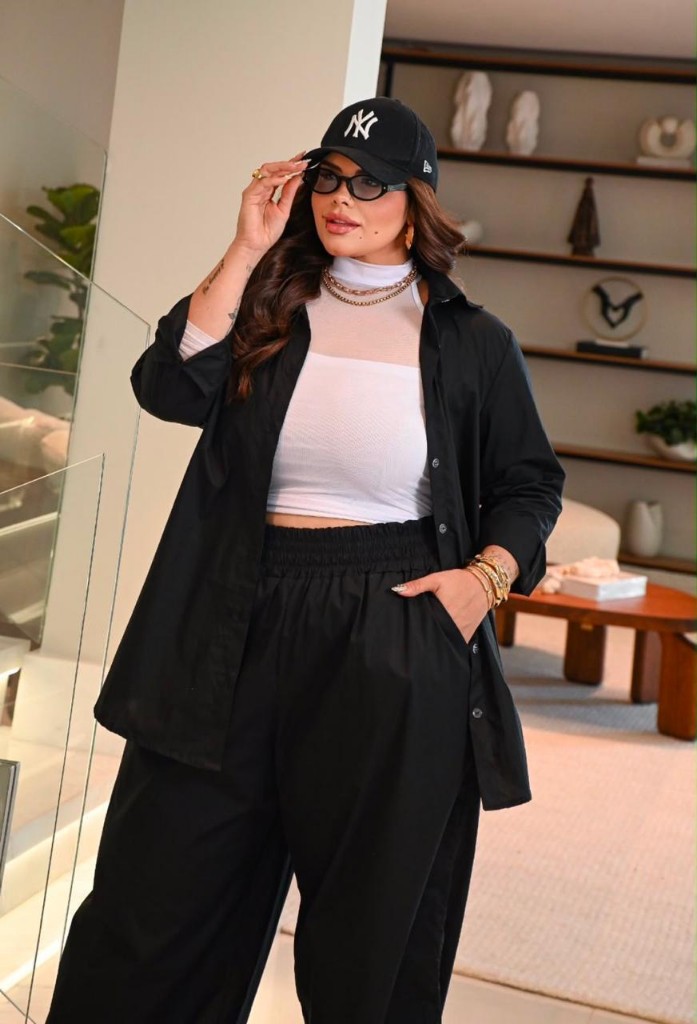Conjunto preto casual