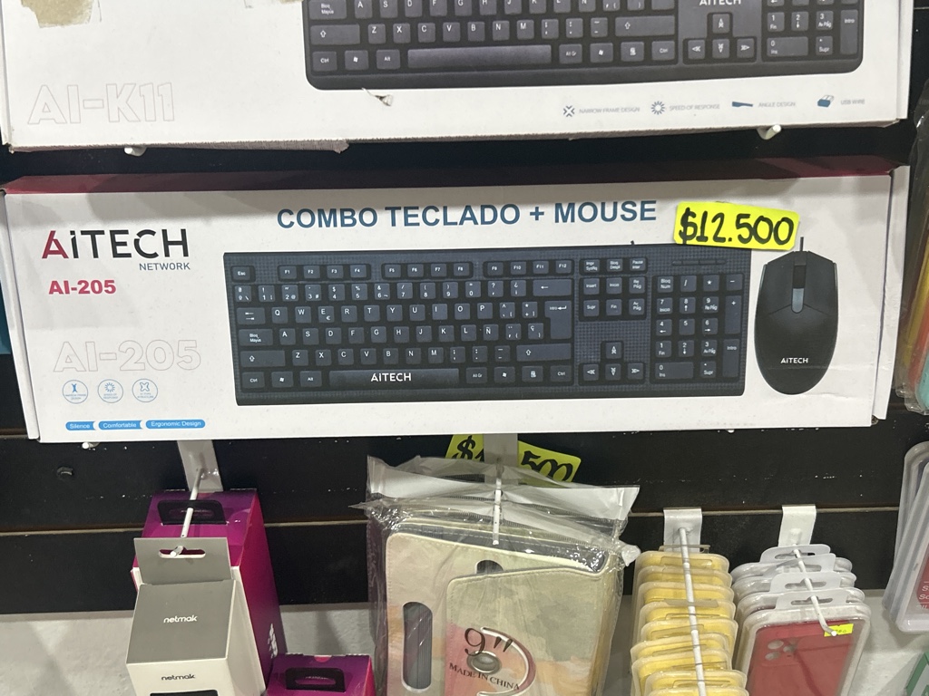 Combo teclado + mouse AITECH a cable usb