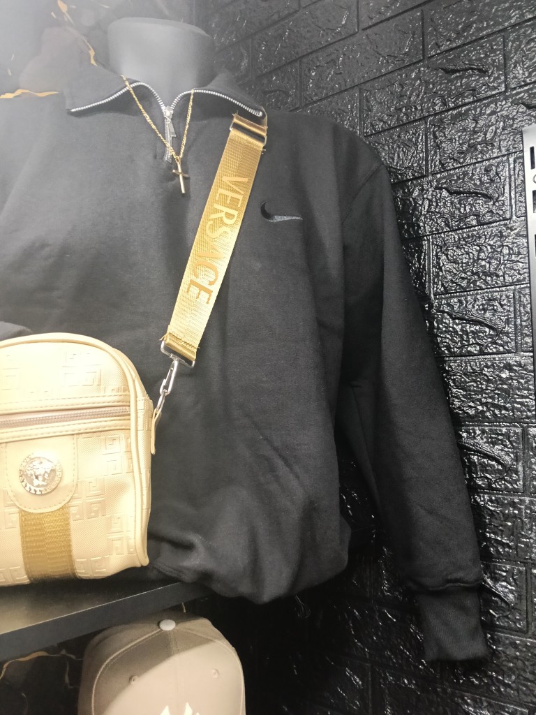 Nike polera negra
