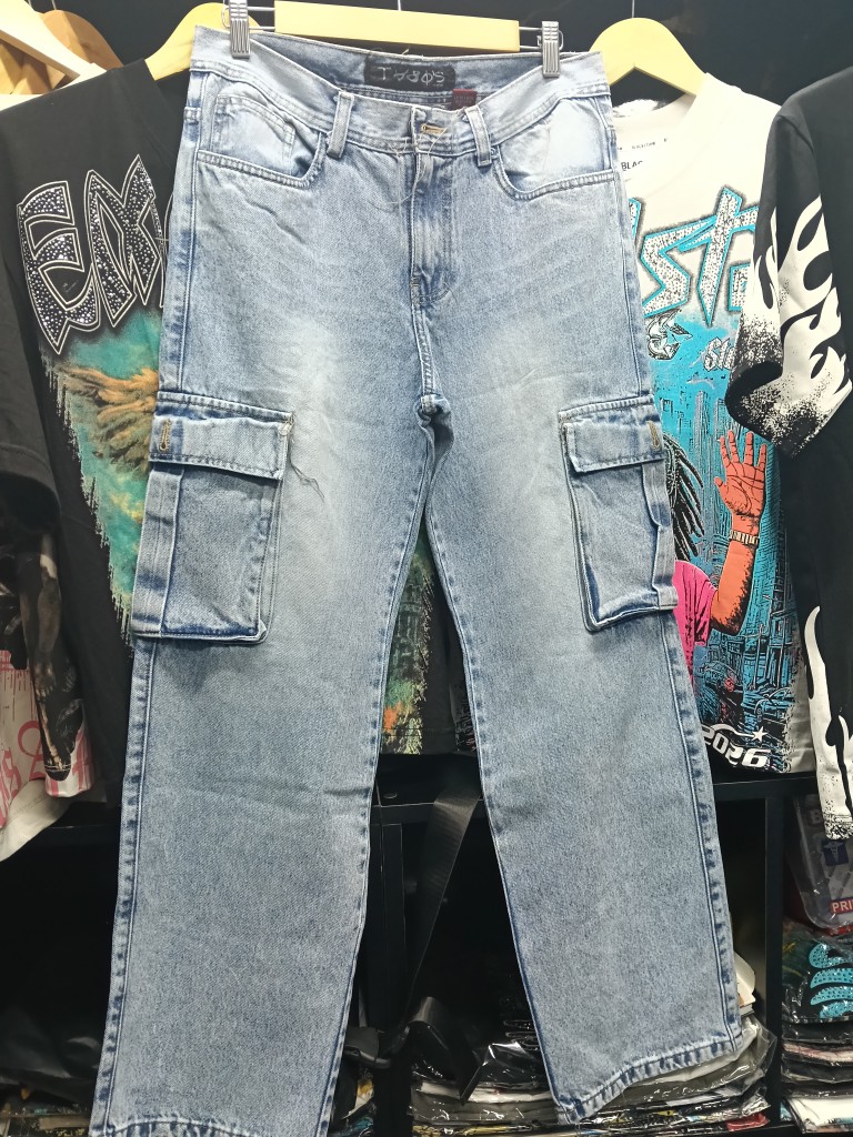 Jeans cargo celeste