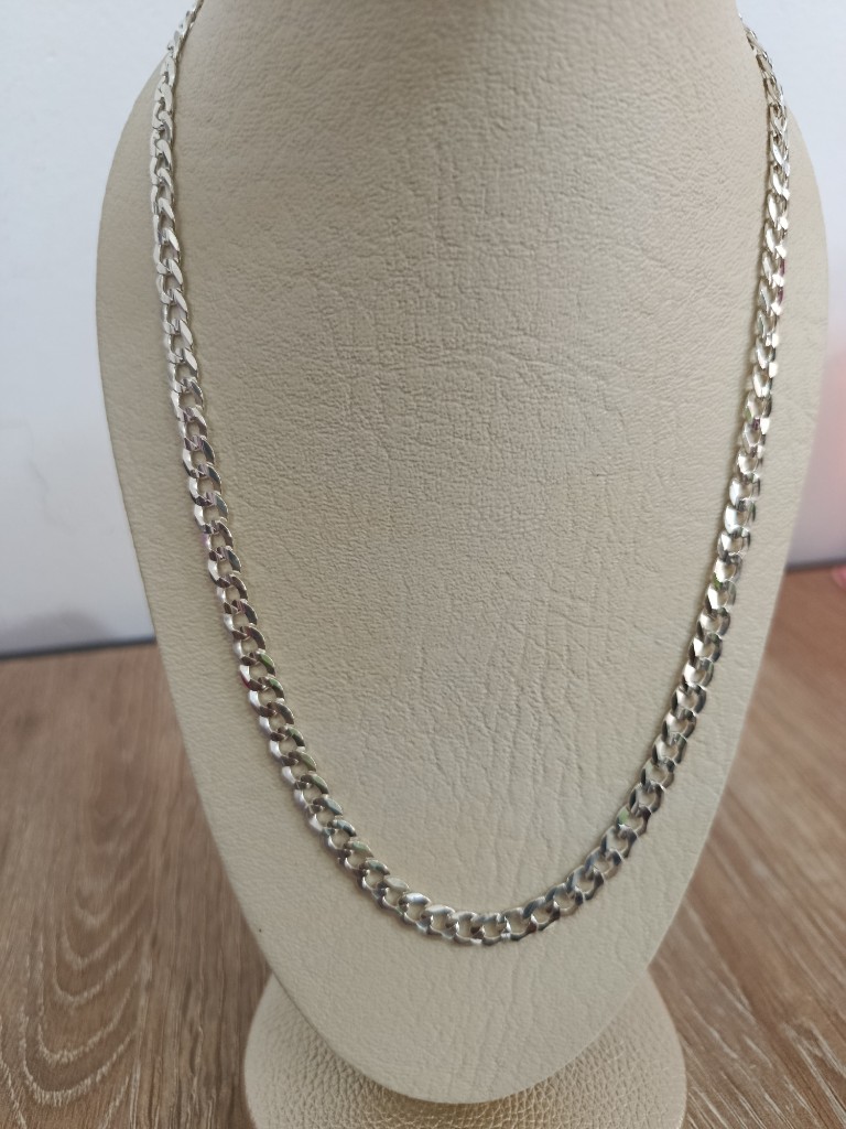 Cadena cubana de hombre