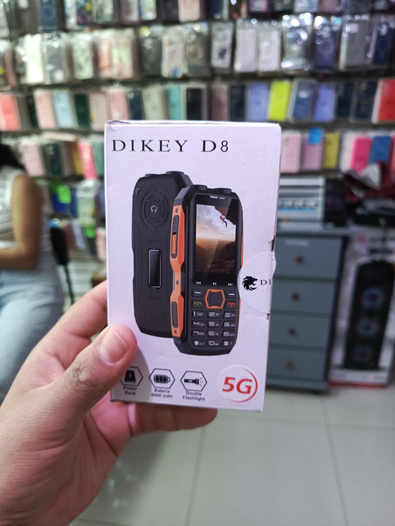 Dikey D8 negro-naranja telefono Rompemuros