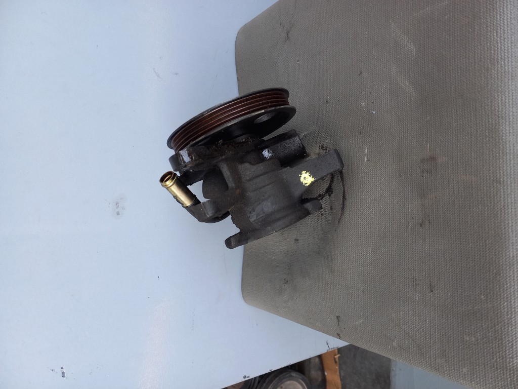 BOMBA HIDRÁULICA TOYOYA TERCEL 95-99 SERIE 5E