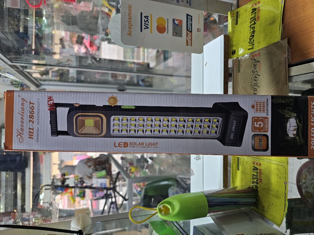 Foco emergencia solar y usb