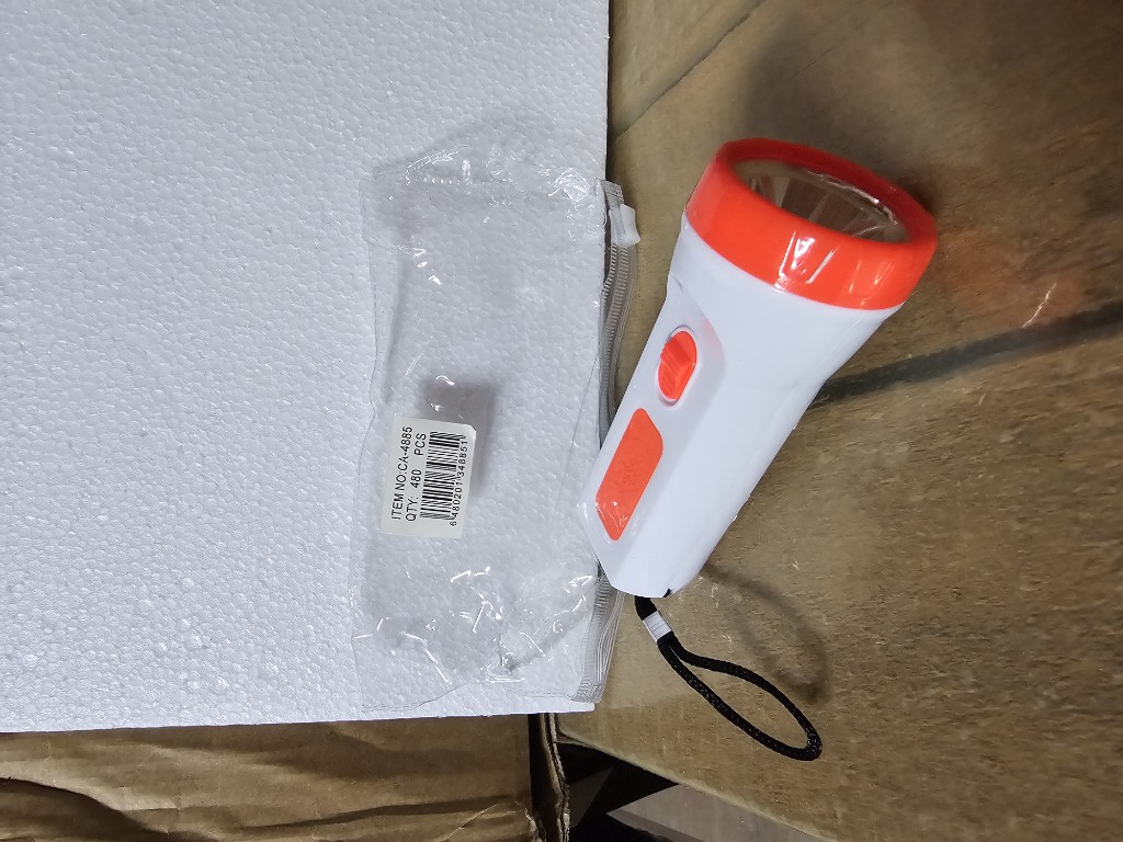 Linterna a pilas ca-4885